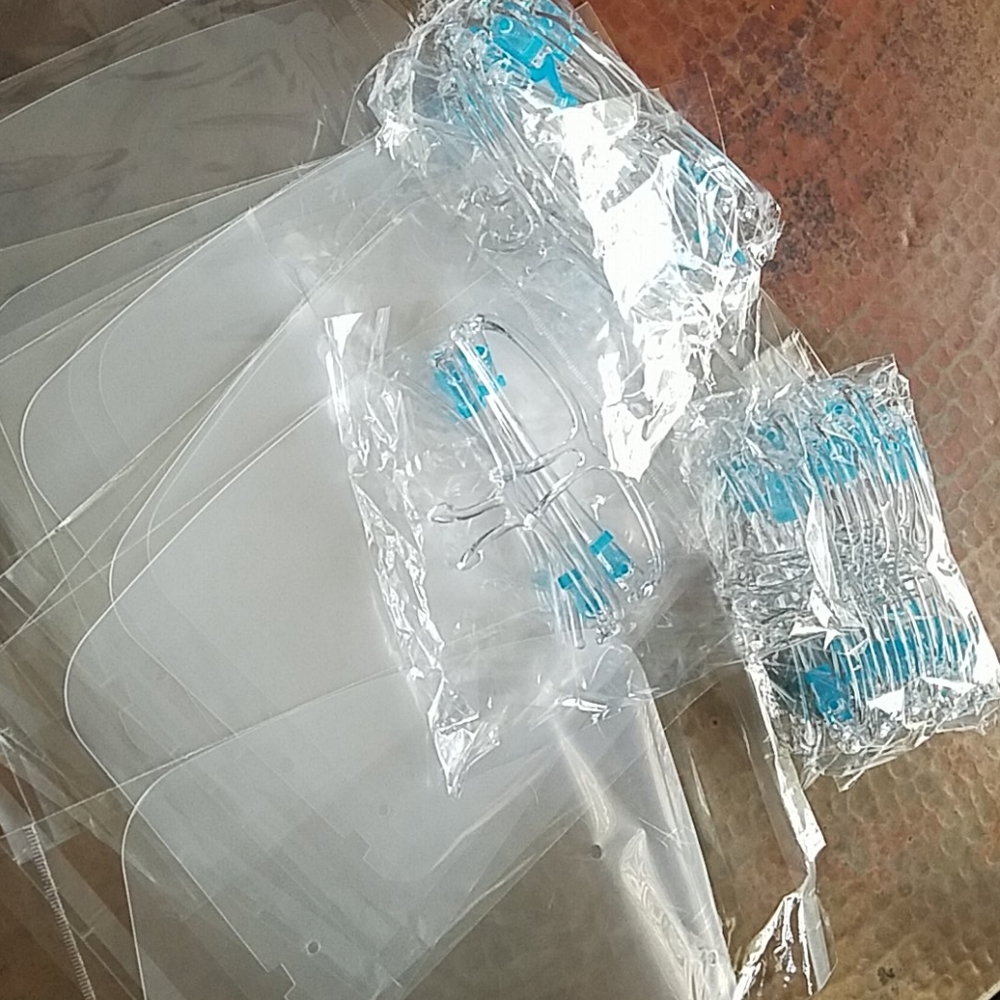 CLEAR FACE SHIELDS